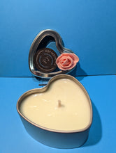 Load image into Gallery viewer, Heart Tin