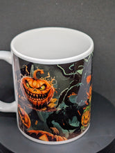 Load image into Gallery viewer, Horror Pumpkin