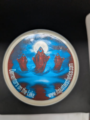Dementors on the lake Candle - Moon lake musk